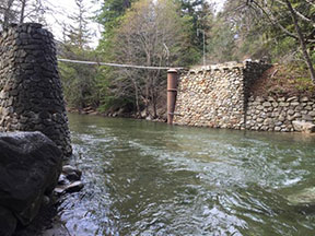 Big Sur River monitoring site at USGS gauge 11143000. Photo CDFW. Big Sur River monitoring site at USGS gauge 11143000. Photo CDFW.